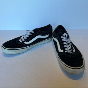 Vans Men's Black and White Sneakers Off the Wall Size 11